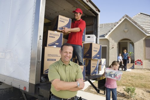 Truck hire support for domestic and office removals in Hendon