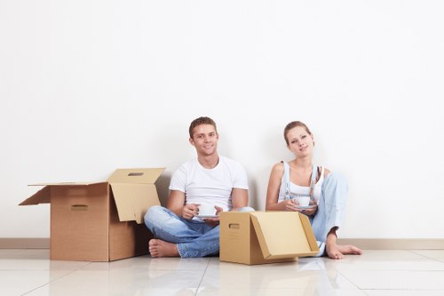 Careful box labelling and packing materials for relocation